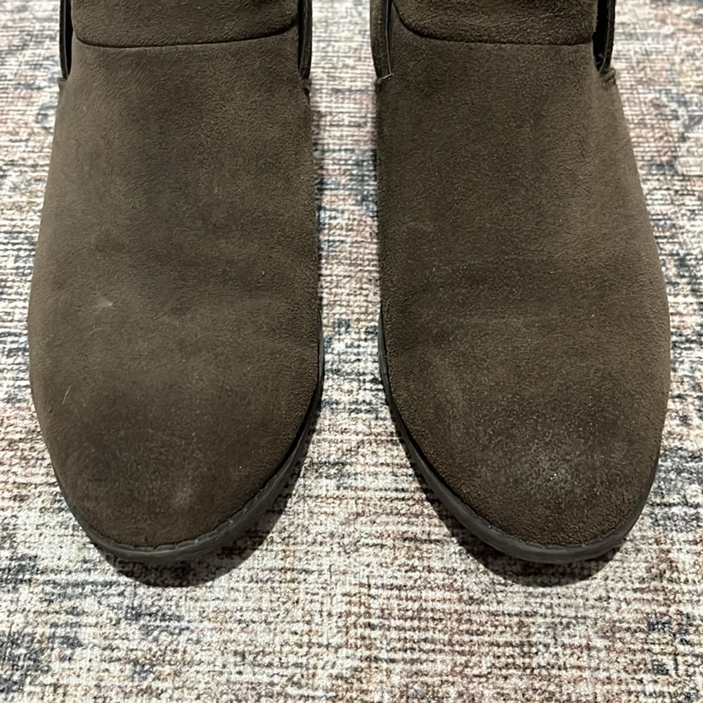 Booties - Picture 4 of 6